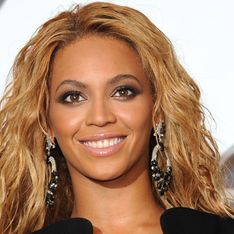 Beyoncé shows off 65lbs post-baby weight loss in new sexy videos
